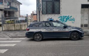 Stiamo sanzionando per noi