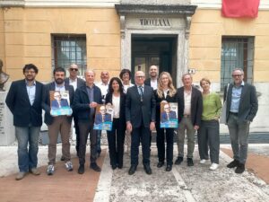 Con ceramica e concreta