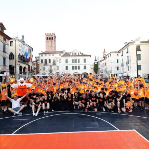 MBA, basket a Km Zero