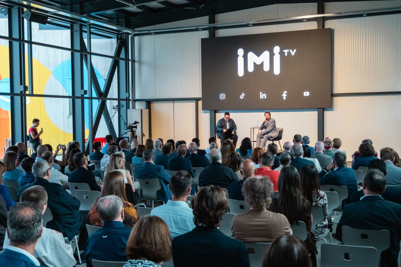 Il live show con Alex Iuliano e Paolo Ruffini per il lancio di iMiTV