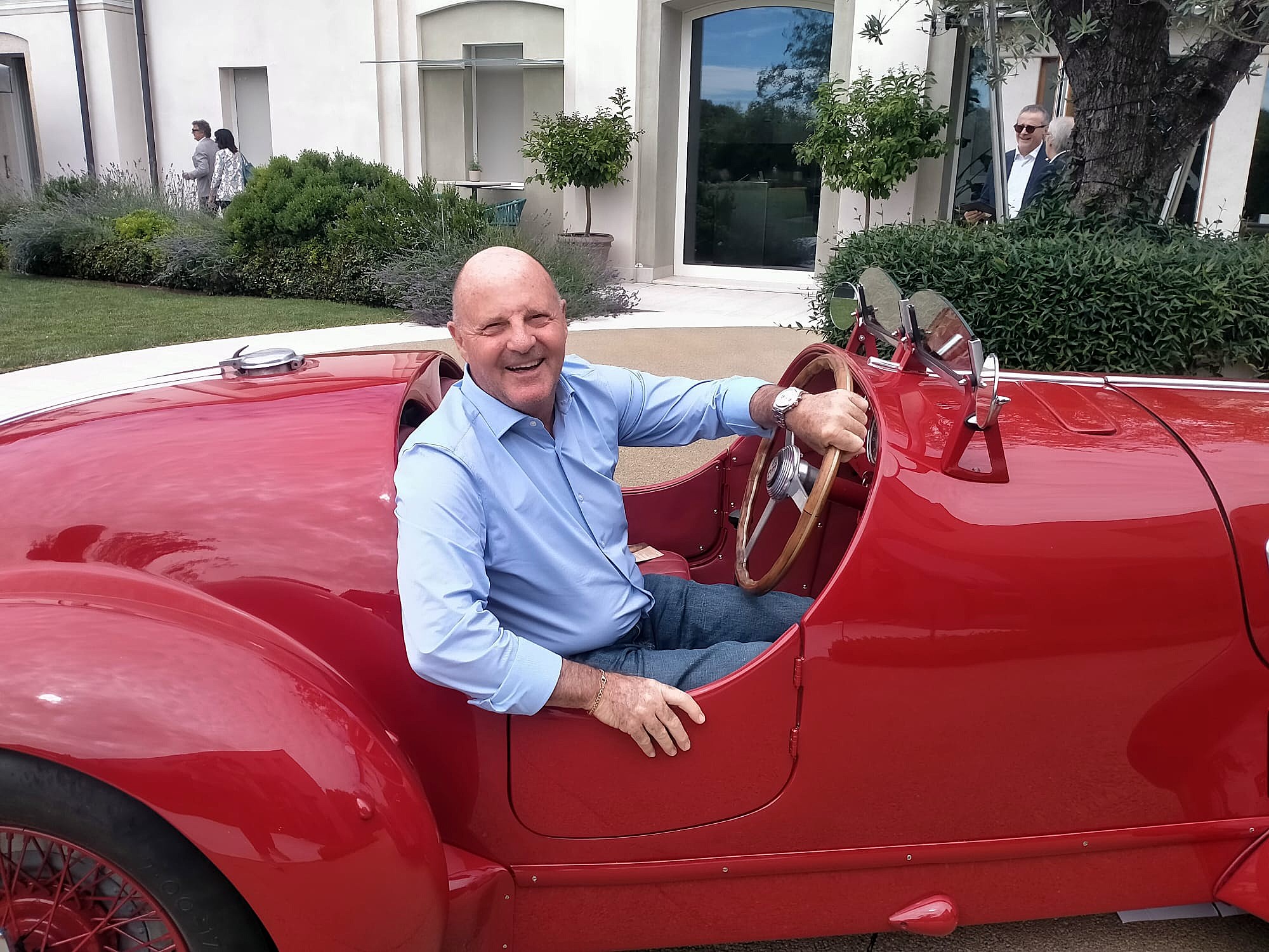 Miki Biasion al volante dell’Alfa Romeo 412 Touring