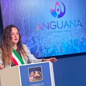 Anguana Jones