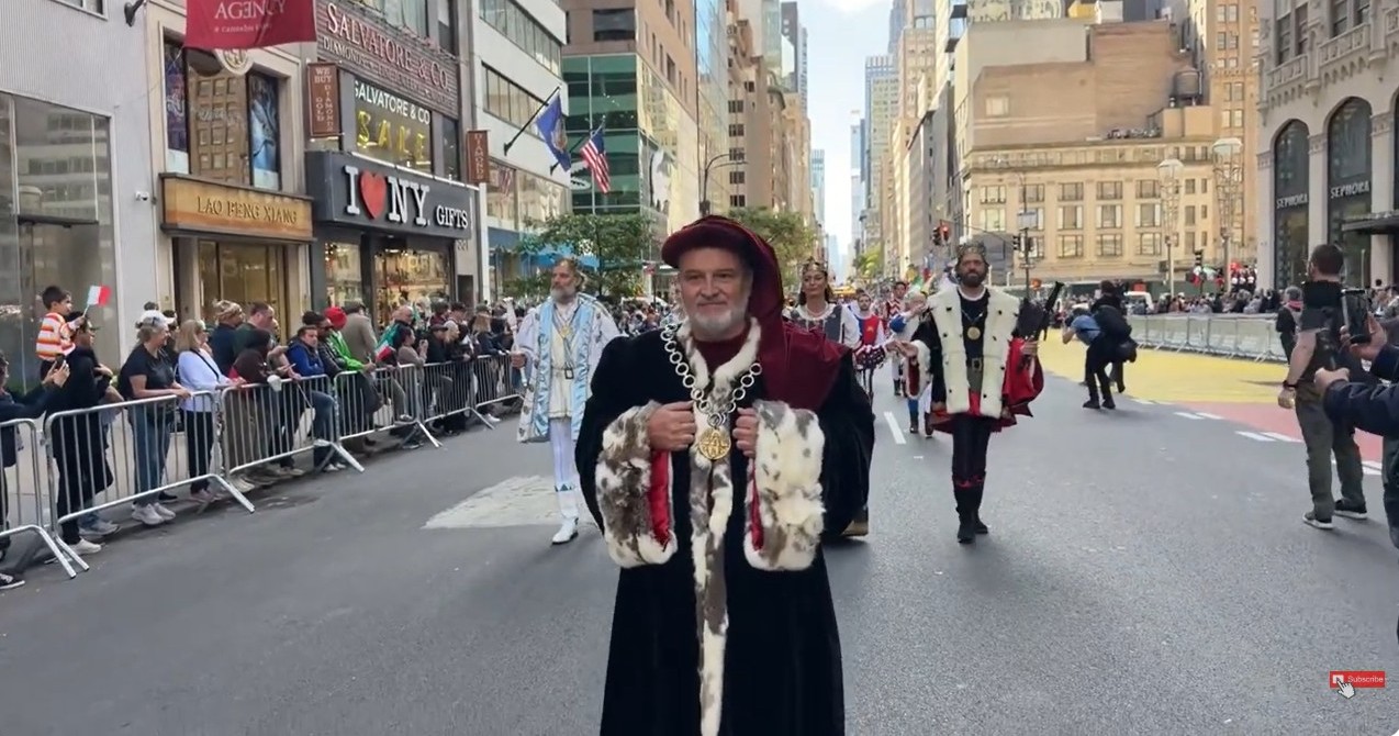 Fermo immagine da YouTube – Diretta streaming NYC Live, The 82nd Annual Columbus Day Parade 2026 #afrazexplores
